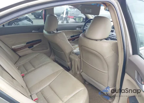 2008 Honda Accord 2.4 Ex-L z USA, uszkodzony, nr VIN 1HGCP268X8A009572